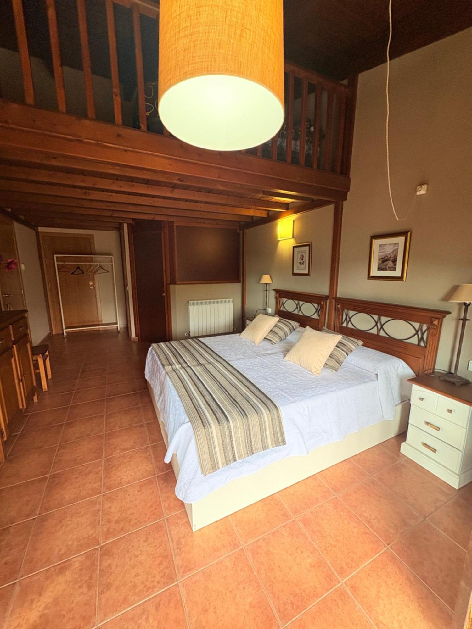 Hotel Guara Inluka Las Almunias Oda fotoğraf