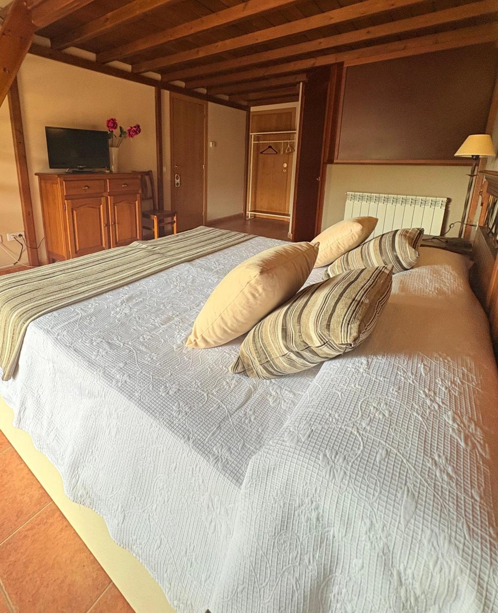 Hotel Guara Inluka Las Almunias Dış mekan fotoğraf