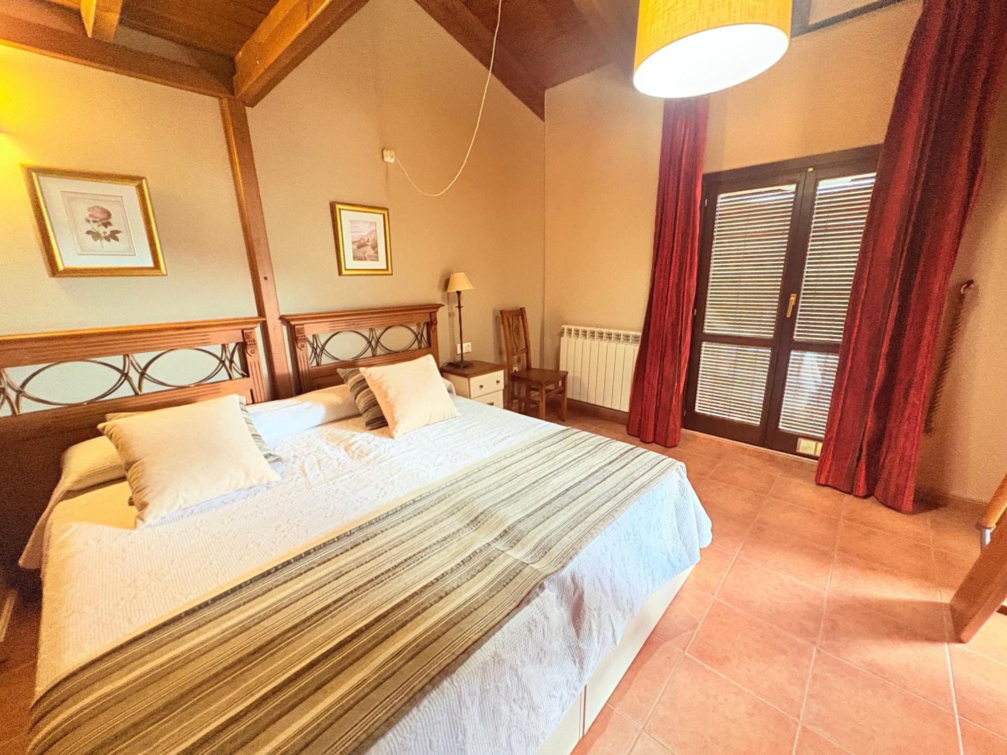 Hotel Guara Inluka Las Almunias Oda fotoğraf