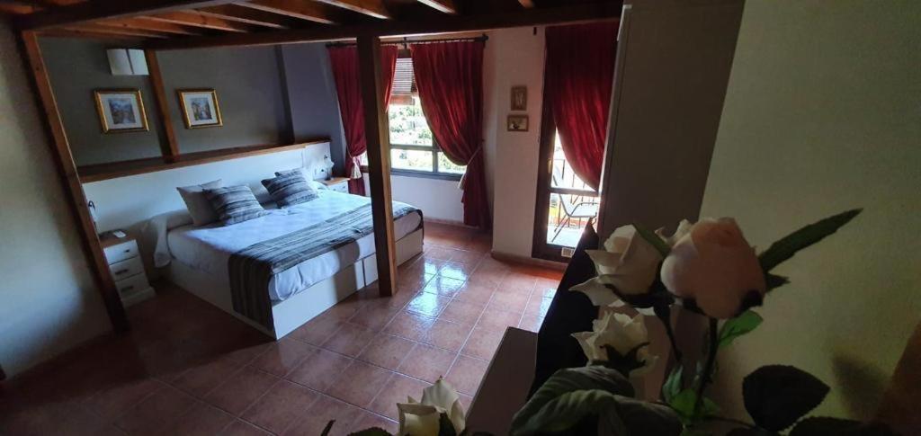 Hotel Guara Inluka Las Almunias Oda fotoğraf