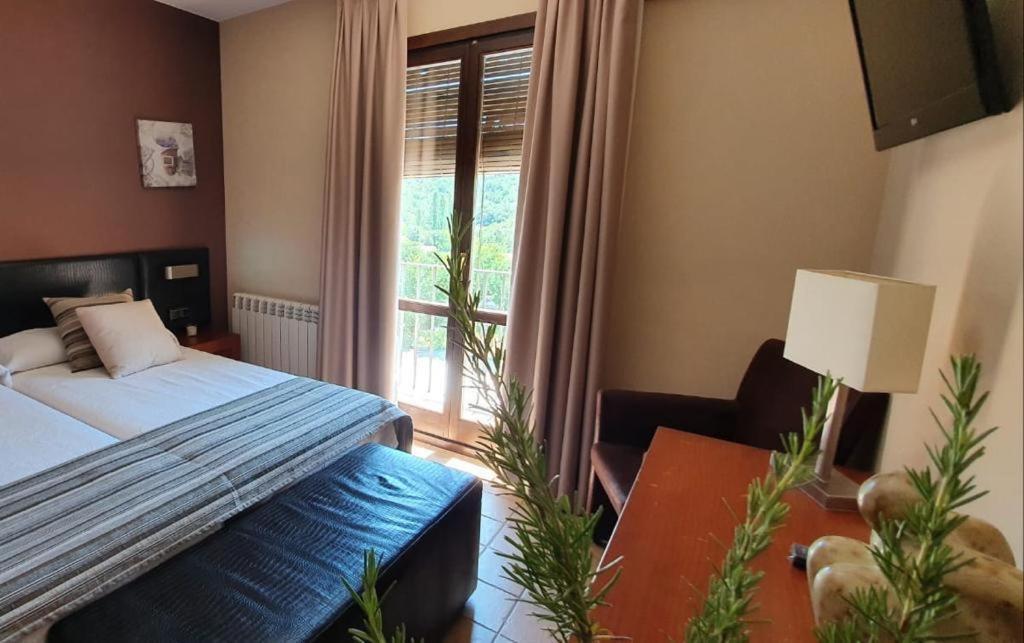 Hotel Guara Inluka Las Almunias Oda fotoğraf