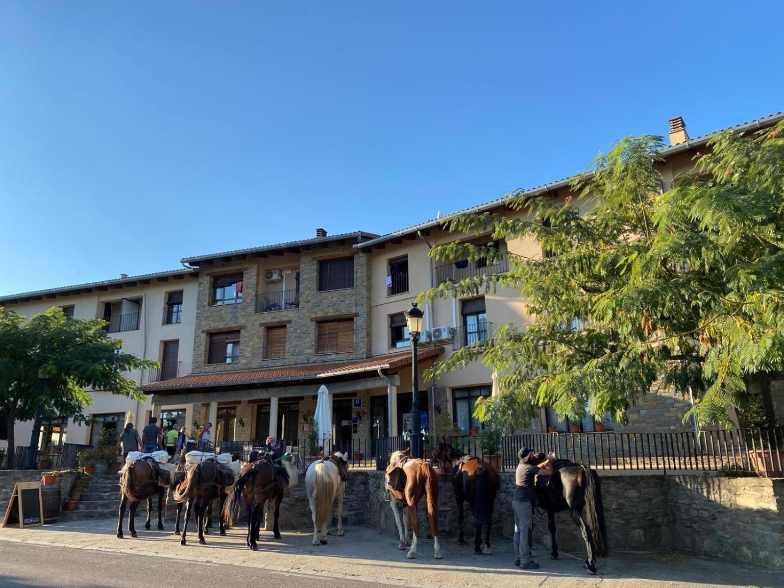 Hotel Guara Inluka Las Almunias Dış mekan fotoğraf