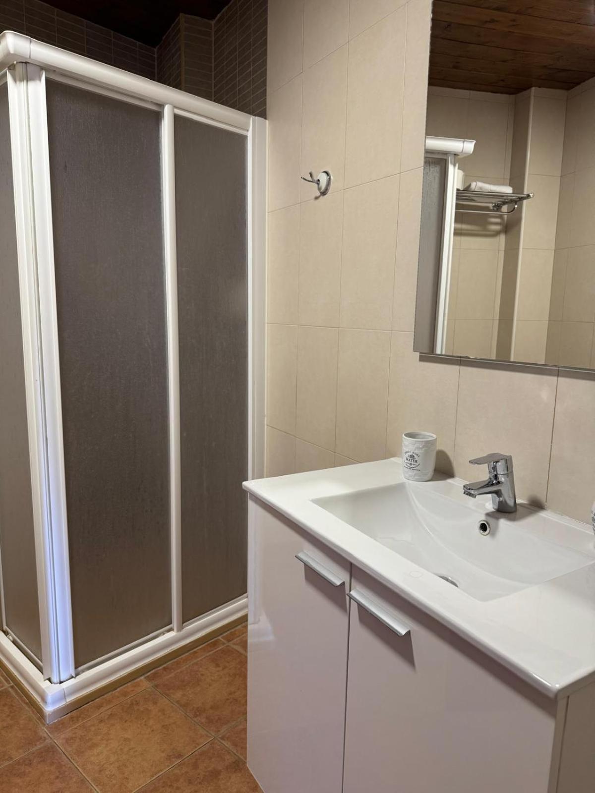 Hotel Guara Inluka Las Almunias Oda fotoğraf